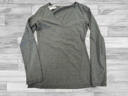 Top Long Sleeve Basic By Express In Grey, Size: M on Sale