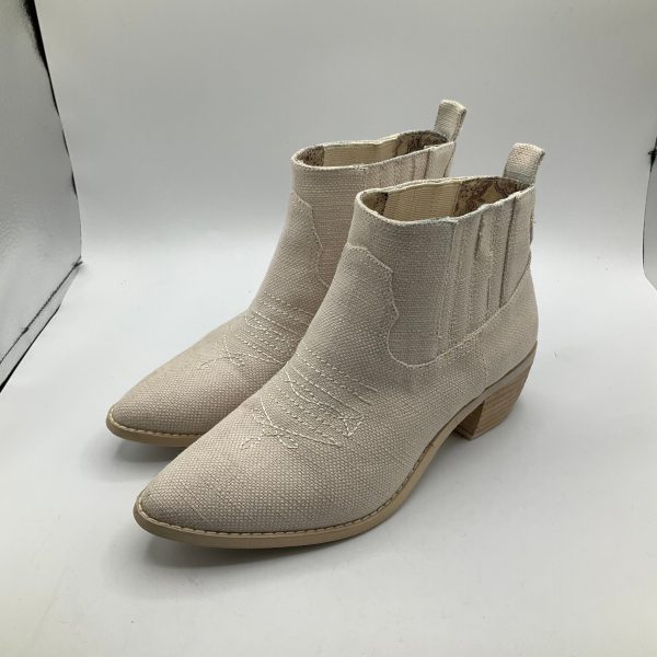 Boots Ankle Heels By Band Of Gypsies In Ivory, Size: 8.5 Online