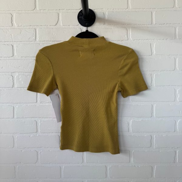 Top Short Sleeve Basic By Anthropologie In Green, Size: Xs Sale