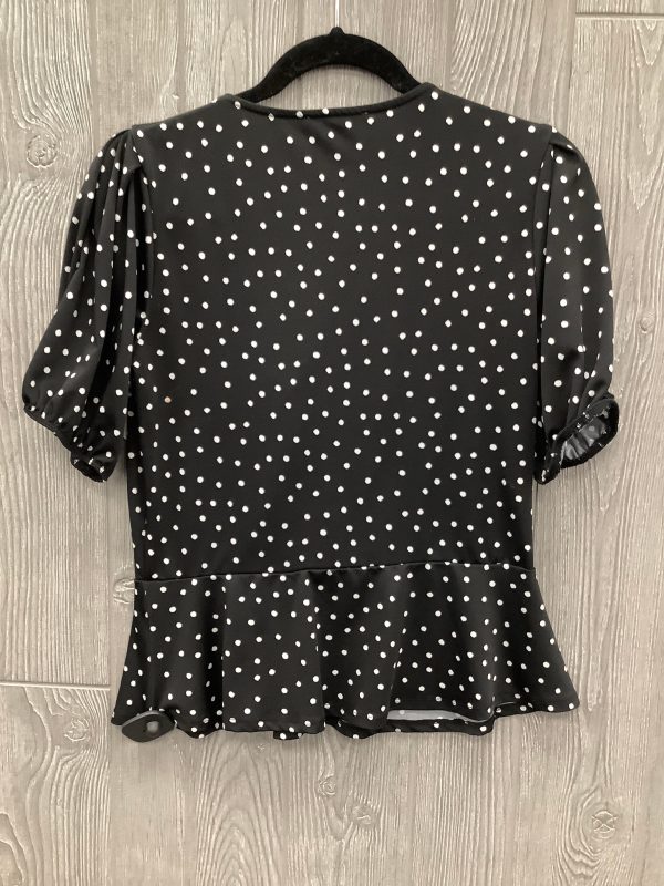 Top Short Sleeve By Perseption Concept In Polkadot Pattern, Size: M For Discount