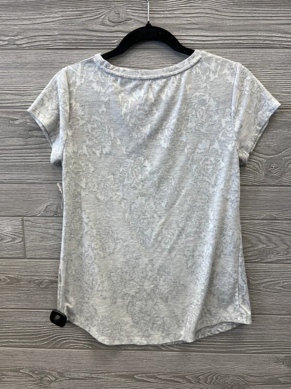 Top Short Sleeve By Simply Vera In Grey, Size: S Online now