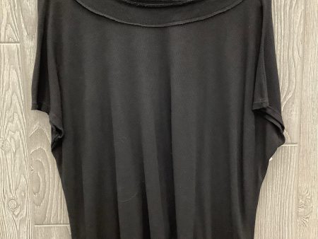 Top Short Sleeve By Pink Lily In Black, Size: M Sale