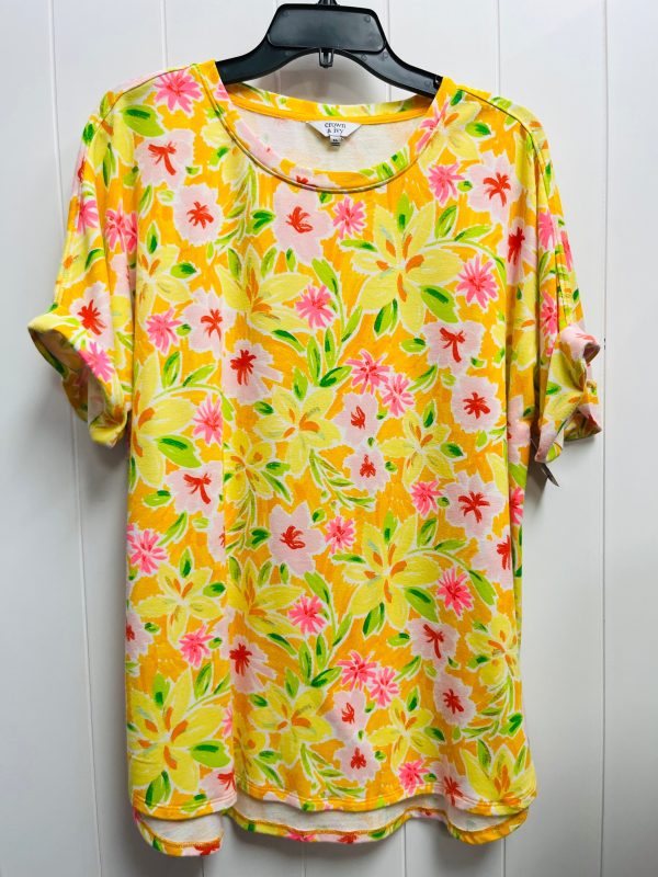 Top Short Sleeve By Crown And Ivy In Orange & Yellow, Size: Xl Online now