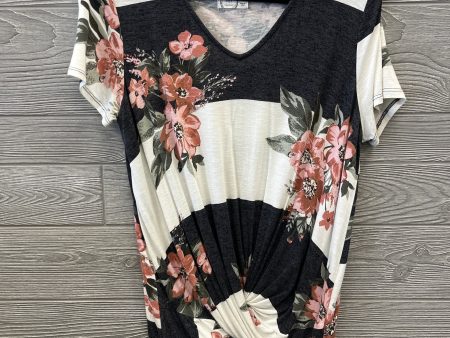 Top Short Sleeve By Maurices In Multi-colored, Size: S For Cheap