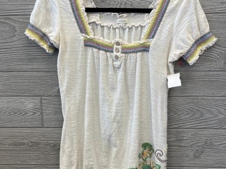 Top Short Sleeve By Maurices In Cream, Size: S For Discount