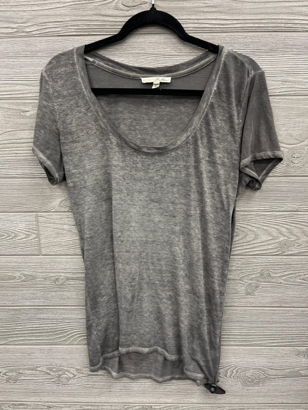 Top Short Sleeve By Express In Grey, Size: M Hot on Sale