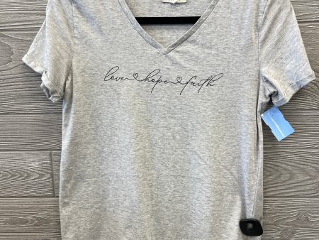 Top Short Sleeve By Maurices In Grey, Size: S Online Hot Sale