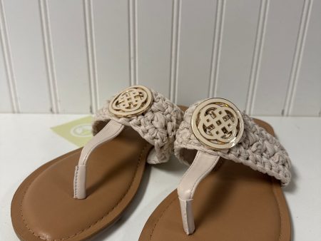 Sandals Flats By Daisy Fuentes In Cream, Size: 8 Online