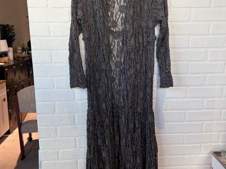 Kimono By SURREAHIST In Grey, Size: S For Sale