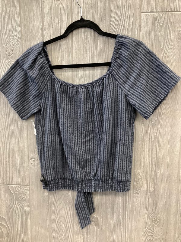 Top Short Sleeve By Maurices In Blue, Size: S Cheap