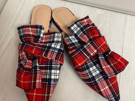 Shoes Flats By Clothes Mentor In Plaid Pattern, Size: 7 For Discount