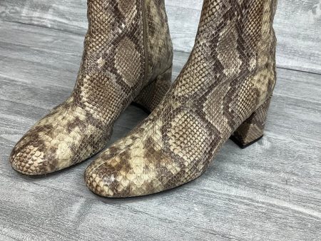 Boots Ankle Heels By Chinese Laundry In Snakeskin Print, Size: 7.5 Online Sale