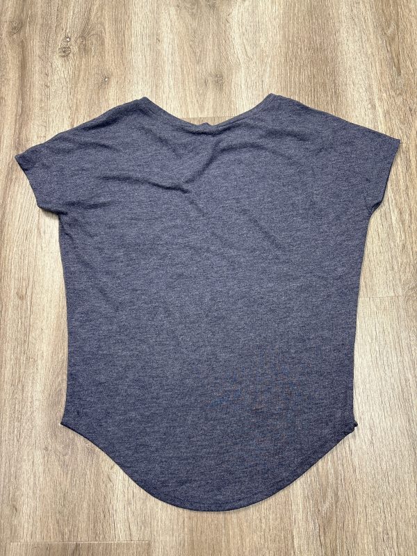 Top Short Sleeve By Live Love Dream In Navy, Size: Xs For Cheap