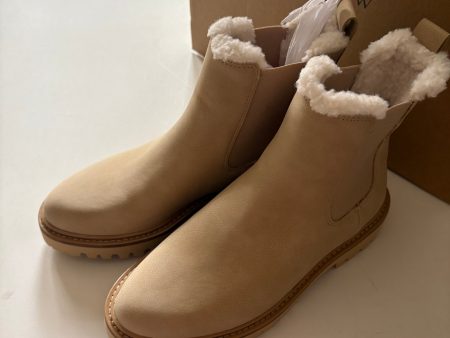 Boots Ankle Flats By J. Crew In Cream, Size: 6 Hot on Sale