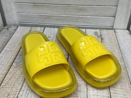 Yellow Sandals Flats designer Tory Burch, Size 8 For Cheap