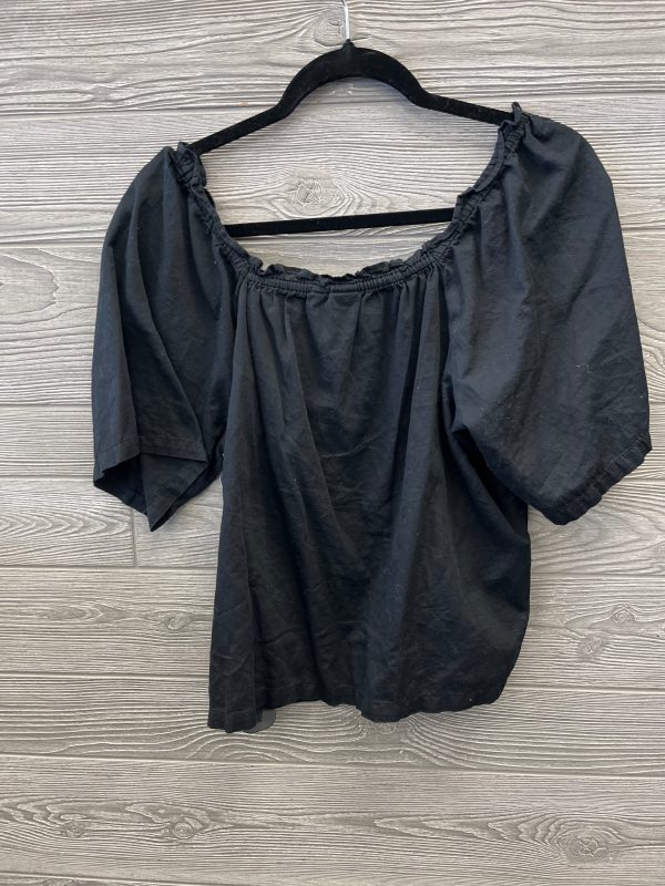 Top Short Sleeve By Gap In Black, Size: S on Sale