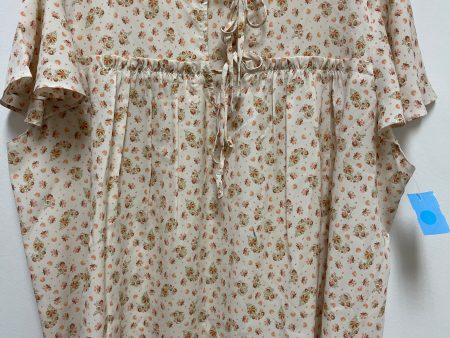 Top Short Sleeve By Lane Bryant In Cream, Size: Xl Hot on Sale