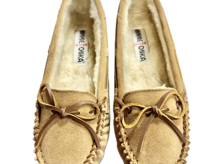 Slippers By Minnetonka In Tan, Size: 6.5 Hot on Sale