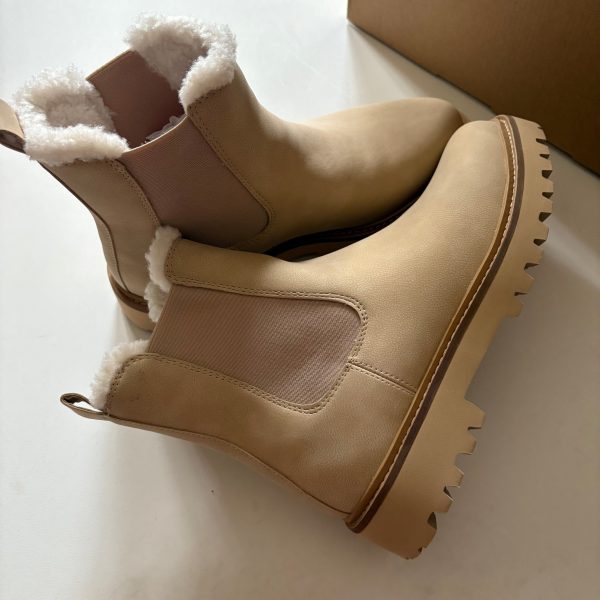 Boots Ankle Flats By J. Crew In Cream, Size: 9 Online Sale